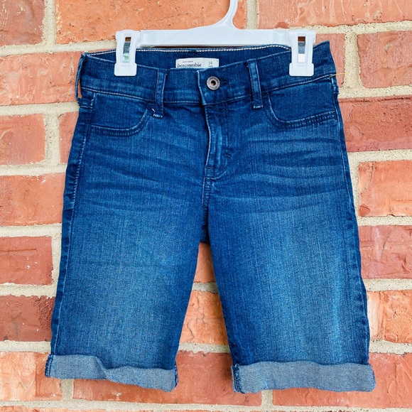 Abercrombie & Fitch Other - Abercrombie Denim Shorts 14 Size